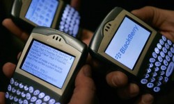 blackberry5_wideweb__470x319,2