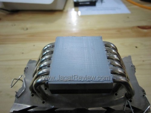 Tips Pengolesan Thermal Paste: Ratakan atau Tidak 7 thermal rata 3