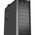 Sharkoon Bandit ATX: integrated SATA hard drive docking station, 180mm ceiling fan and preinstalled card reader | MSRP 69.90 euros