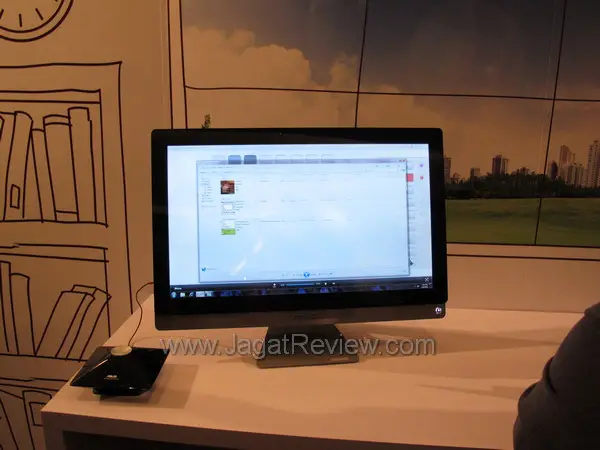 computex_2011_AIOPC