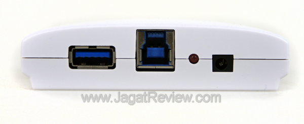 Buffalo USB 3.0 Hub - Hub bagian belakang