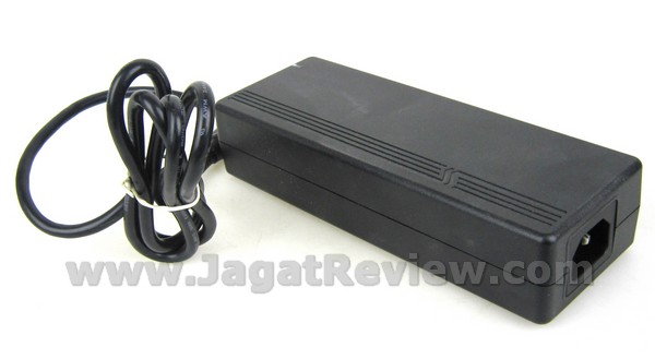 Thecus N3200XXX - Adapter