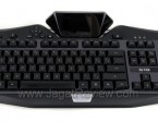 Sosok keyboard G19 tampak sedikit melebar karena memuat berbagai macam tombol tambahan di samping tombol-tombol standar
