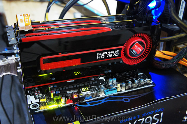 amd hd 7970 2-way crossfire zcp
