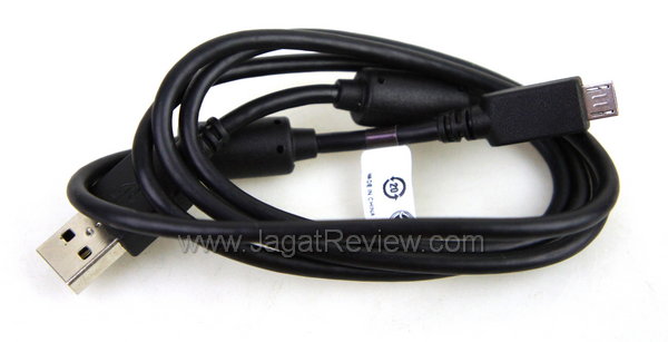 Sony Xperia U - Kabel Data