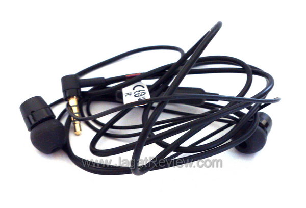 Sony Xperia Ion - Earphone