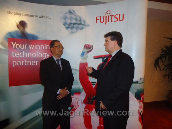 Fujitsu Day 2012 (2)