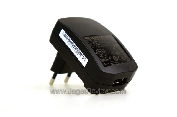 acer liquid glow e330 usb charger 01