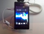 Peluncuran Xperia E - Dual