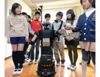 Talking_robot_Robovie1