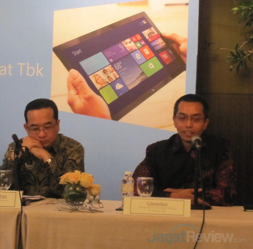 Singgih Wandojo (Kiri), Enterprise Partner Group Director Microsoft Indonesia. Ginandjar (Kanan), Acting Chief Technology Officer Indosat.