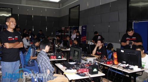 Suasana lomba AOCC di Univ. Multimedia Nusantara