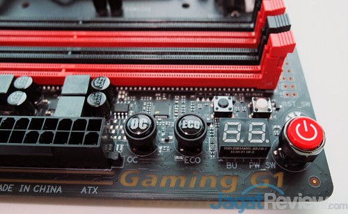 Computex 2015 Gigabyte Z170X Gaming G1 Onboard Buttons & Debug LED