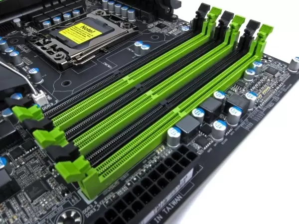 Dimm Slots Dimm Slots