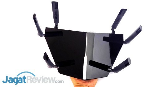 D-Link DIR-890L - 07