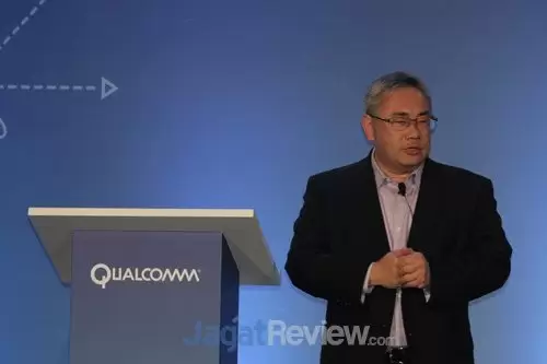 Terry Yen, Senior Director, Sales, Qualcomm Tehnologies, menjelaskan tantangan pemanfaatan jaringan untuk perangkat modern