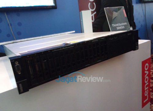Server Lenovo ThinkSystem SR950