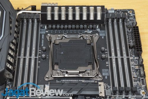 Gigabyte X299 AORUS Gaming 7 Pro - 07