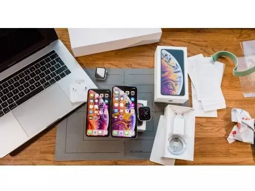 Apple Berkomitmen Lebih Terbuka Mengenai Daya Baterai iPhone 1 SEI 65605974