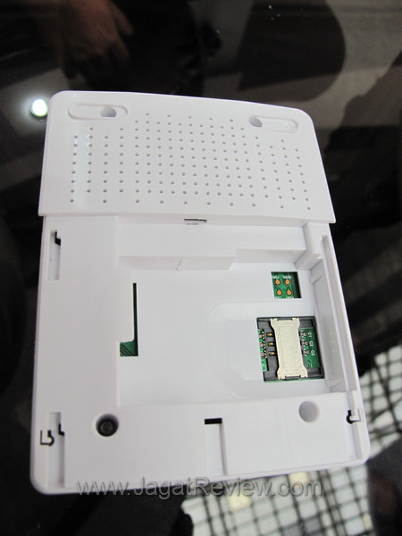 20100602 airlive modem002