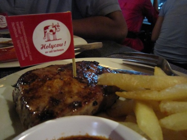 Steak wagyu terlalu mahal untu Anda (tanda tanya) Australian sirloin steak bisa jadi pilihan alternatif!. jpg steak wagyu terlalu mahal untu Anda tanda tanya Australian sirloin steak bisa jadi pilihan alternatif. jpg
