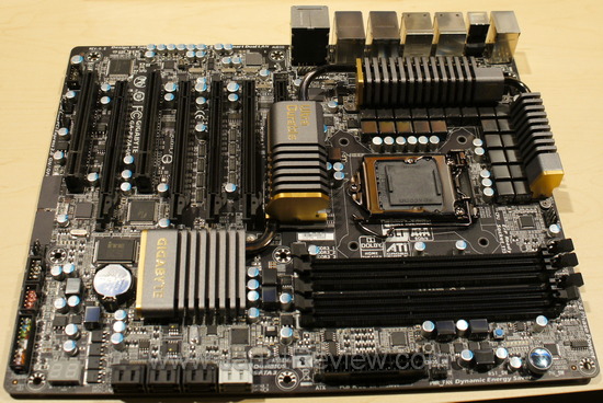 Gigabyte P67A UD7