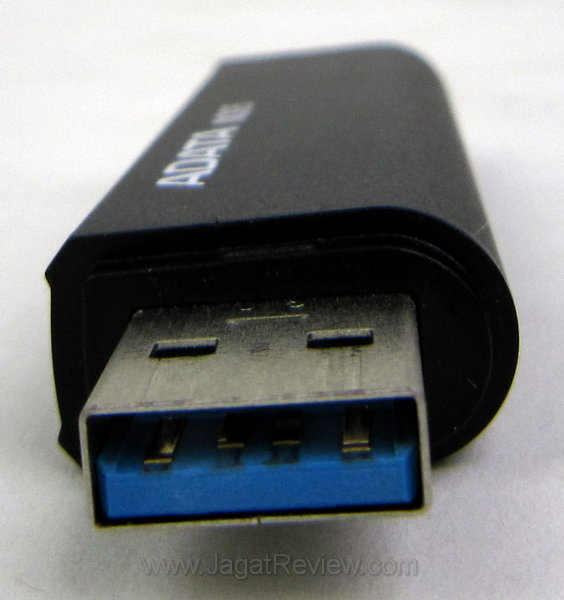 ADATA N005 USB Connector