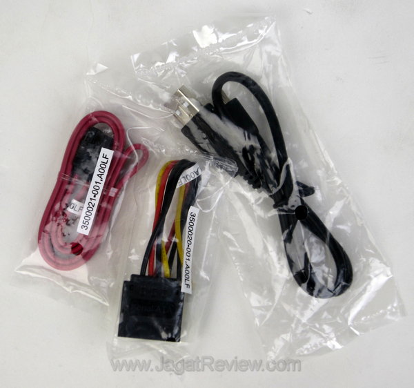 Kingston SSDNow V+Series 128GB Cables