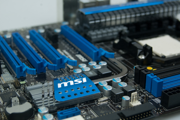MSI 890FX GD70 HeatPipe