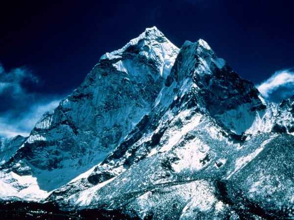 Everest dimana gunung 9 Pendaki