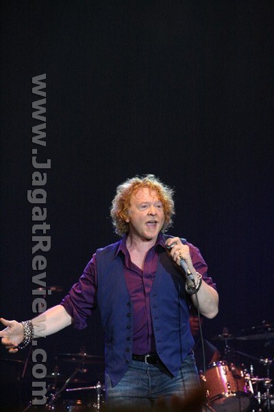 simply red5