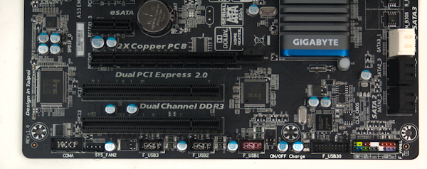 GigabyteP67A UD4 Header
