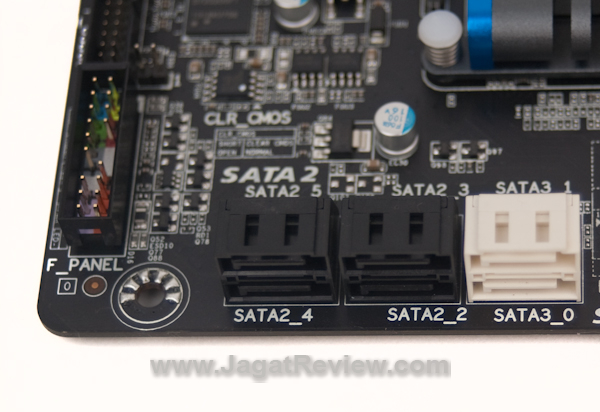 GigabyteP67A UD4 SATA