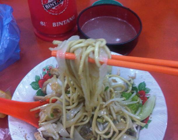 Mencicipi Kuliner Khas Cina di Selat Panjang 7 Mie Hok Kien