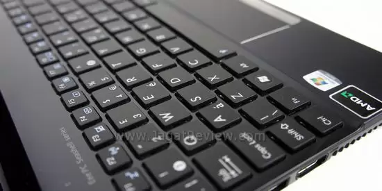 SONY DSC Asus Eee Pc Seashell 9