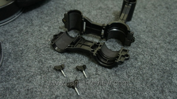 panduan merakit madcatz pro drum 008
