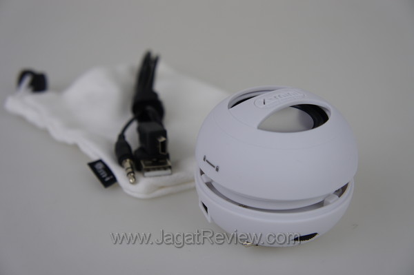 unboxing_creative_sound_blaster_xmini 013 unboxing creative sound blaster xmini 013