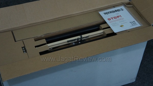unboxing rockband 3 pro drum ps3 002