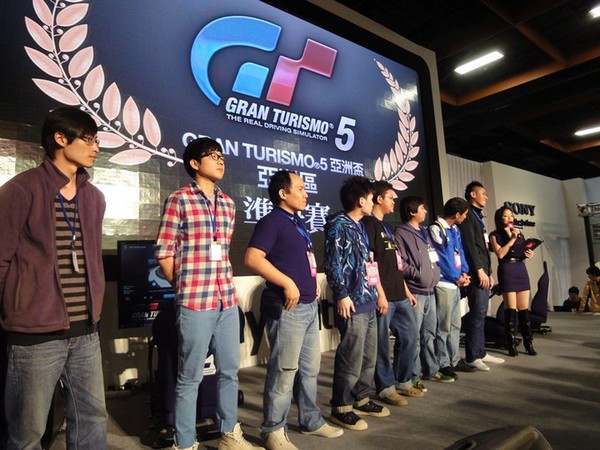 8 GT5 Playerss