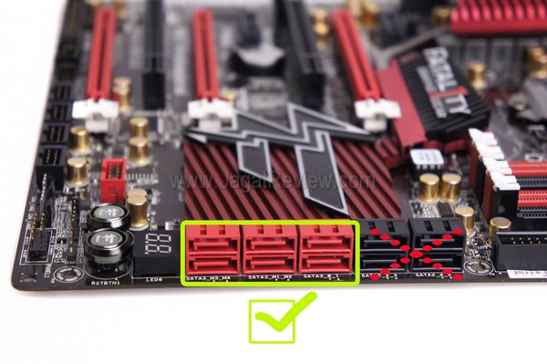 SONY DSC ASRock Fatal1ty P67 Profesional SATA