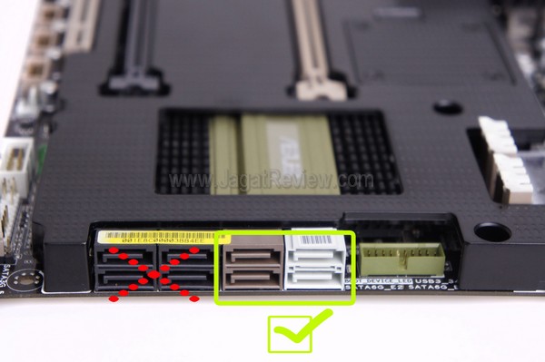 ASUS Sabretooth P67 SATA