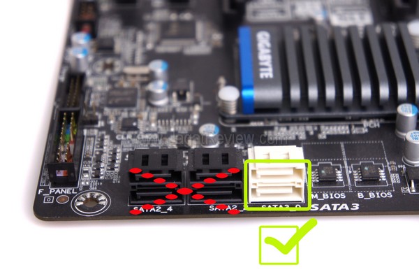 Gigabyte P67A UD4 SATA