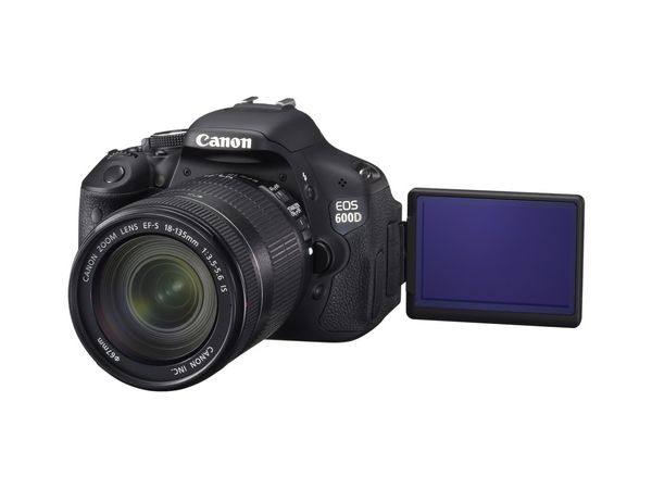 image EOS 600D FSL LCD DISPLAY OPEN w EF S 18 135mm IS tcm13 8162721