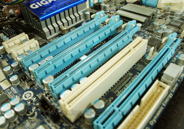 nvidia gtx 560 ti sli pcie slot