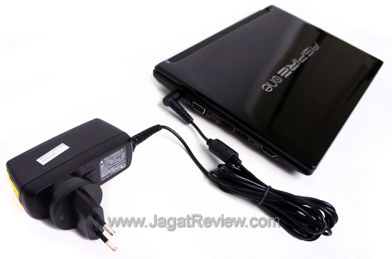 SONY DSC Acer Aspire One 522 41