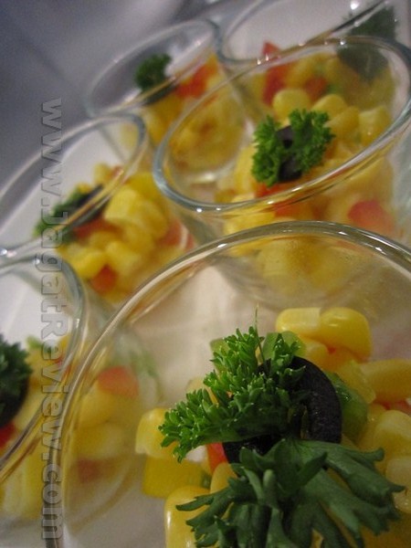 Crystal Kafe: Nikmati Hidangannya, Dapatkan Kesempatan Berlibur ke Australia Sekeluarga! 2 corn salad