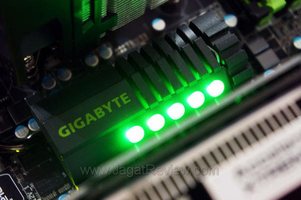 gigabyte g1 assassin heatsink northbridge detail 2