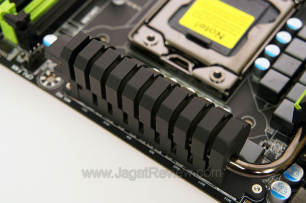 gigabyte g1 assassin heatsink vrm 2