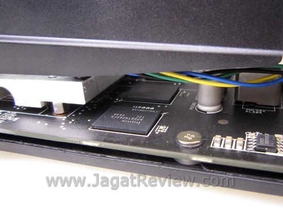 Review ASUS HD 6870 DirectCU: Senjata Andalan Asus dengan HSF Direct Contact Tembaga 3 IMG 0083