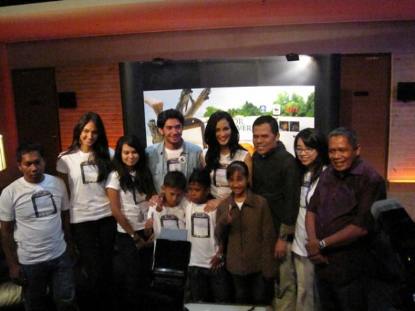 preskon The Mirror Never Lies preskon The Mirror Never Lies